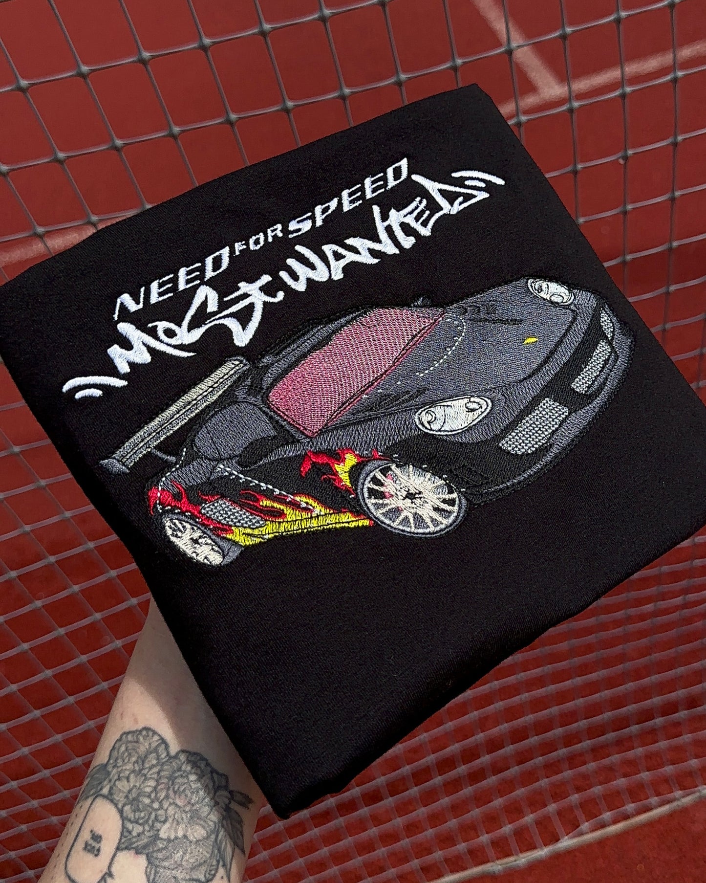 №10 NFS HOODIE