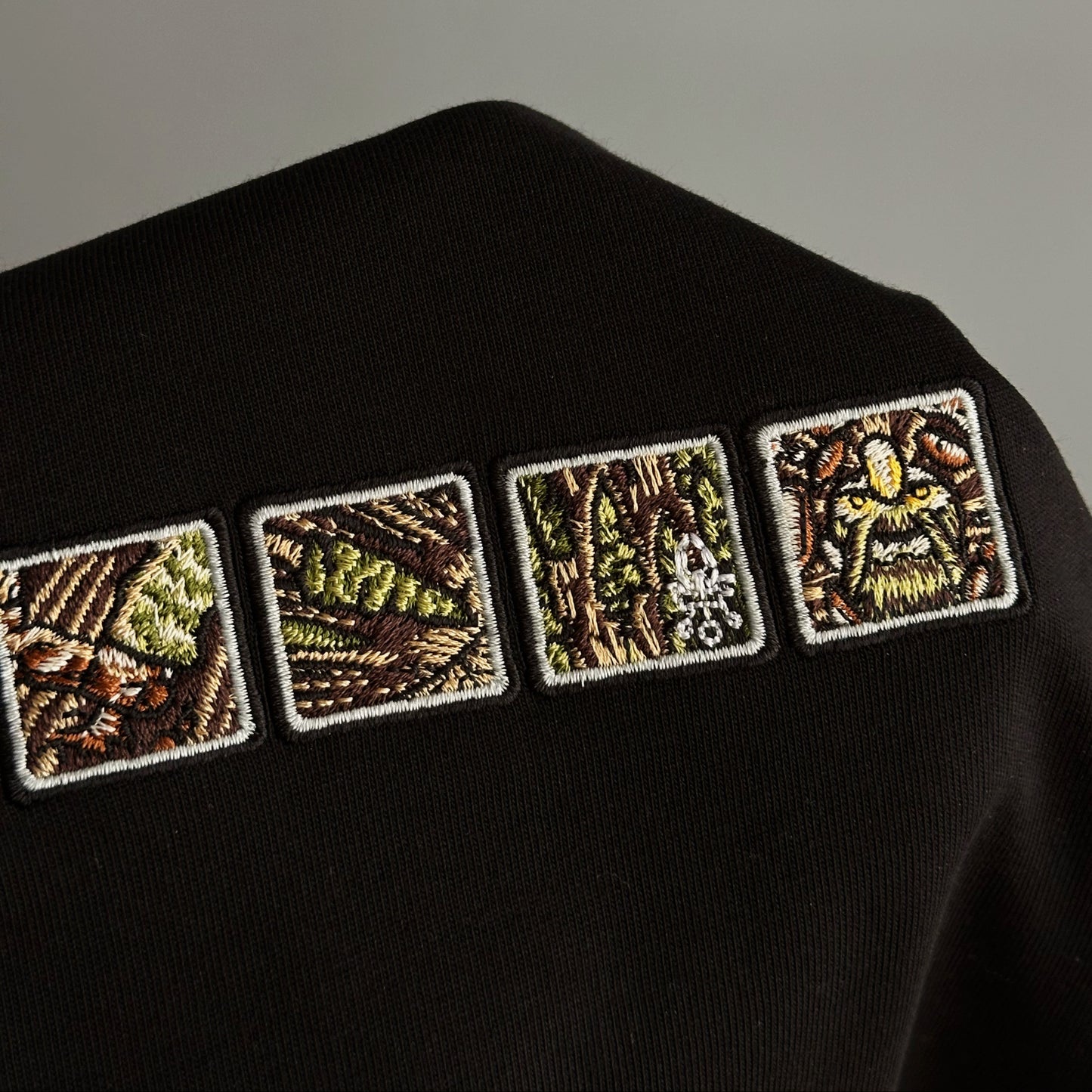 TINY SKILLS TEE