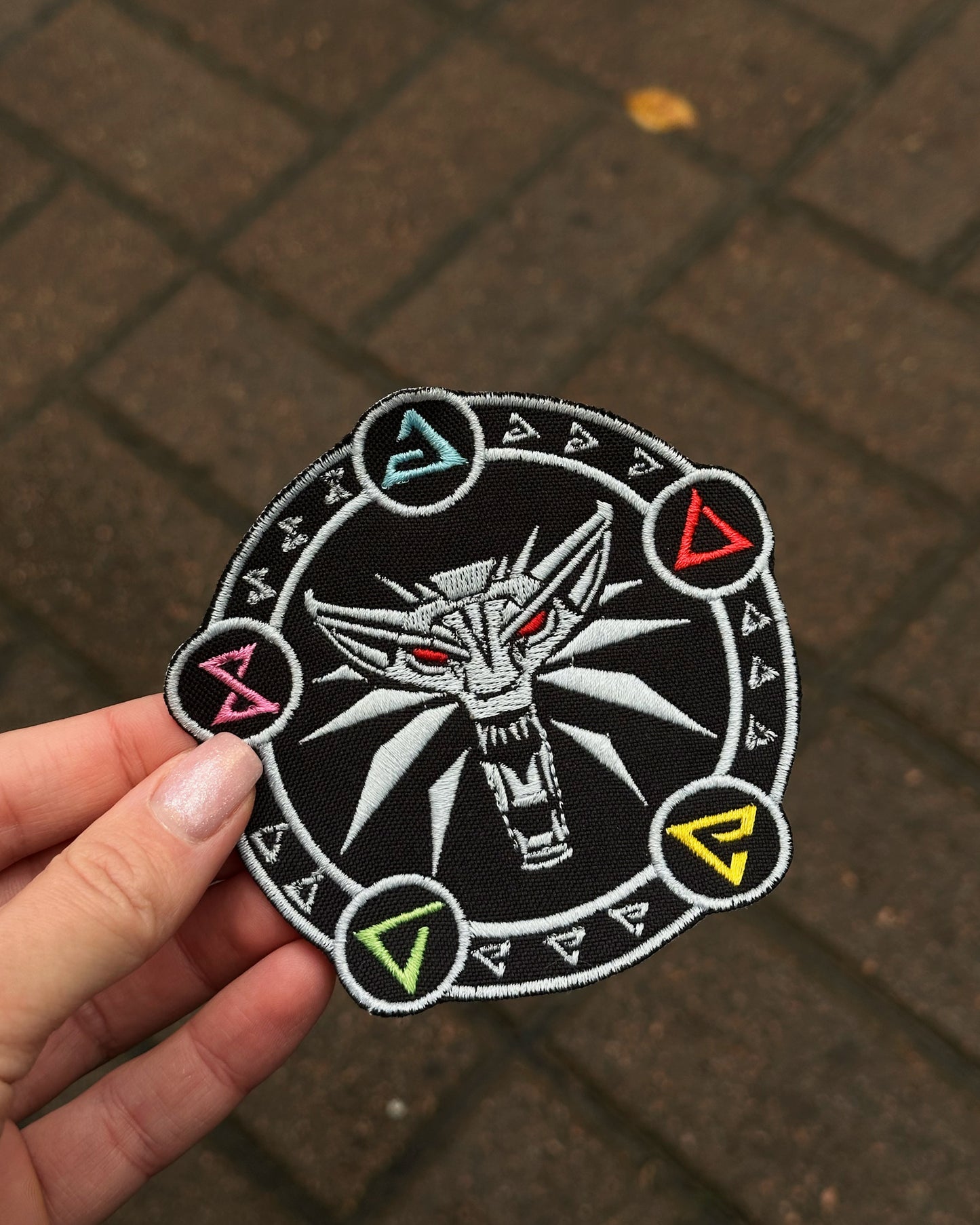 Witcher Wolf Medallion Patch – 10×10 cm