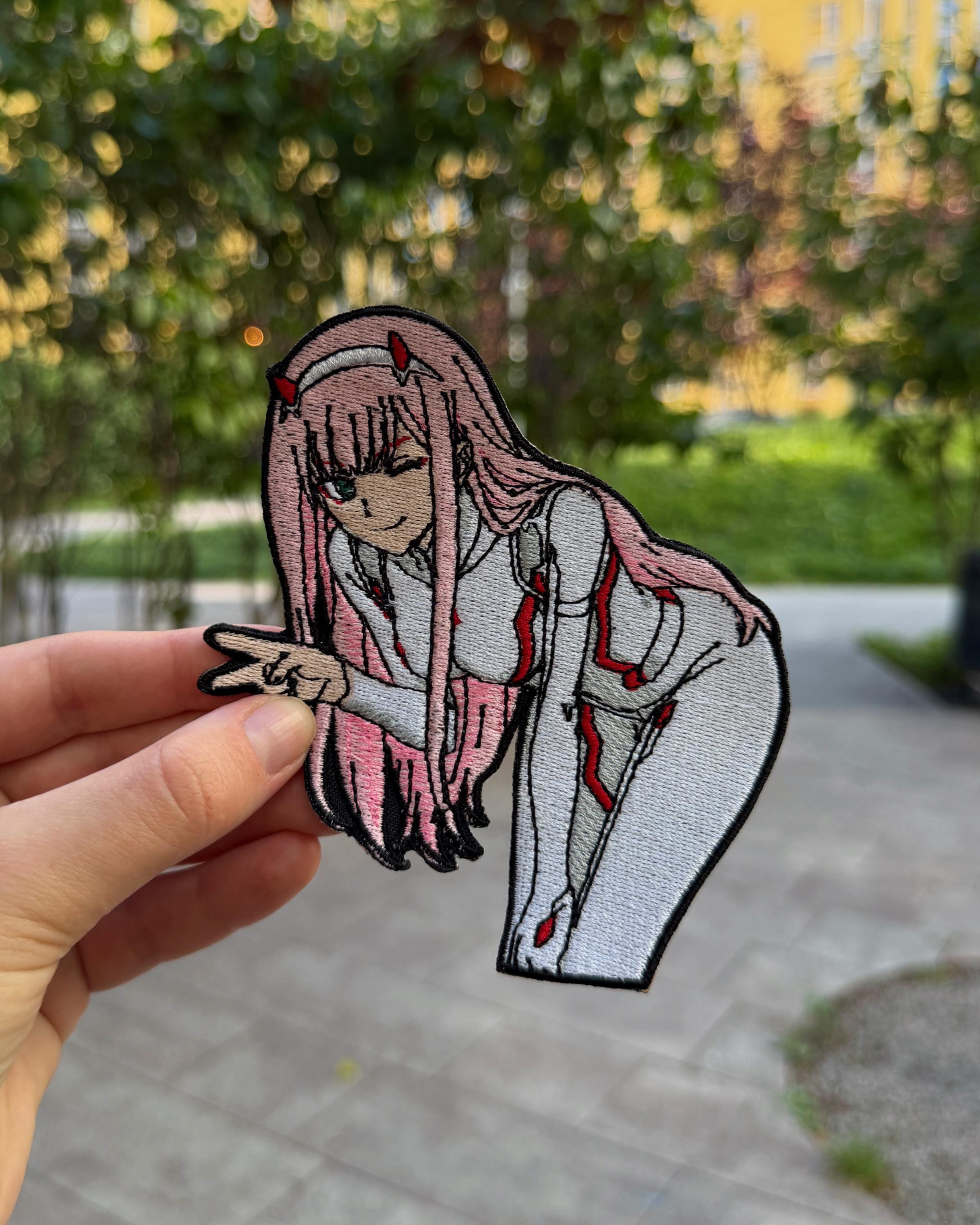 Pink Hair Anime Girl Embroidered Patch – Keepneedle