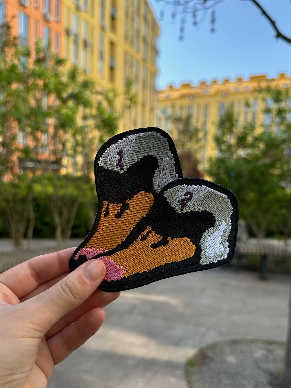 Swan Mask Embroidered Patch – Hotline Miami 2